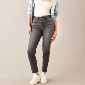 American Eagle 4 Short Curvy Mom Jeans Faded Black High Rise Women’s 2024